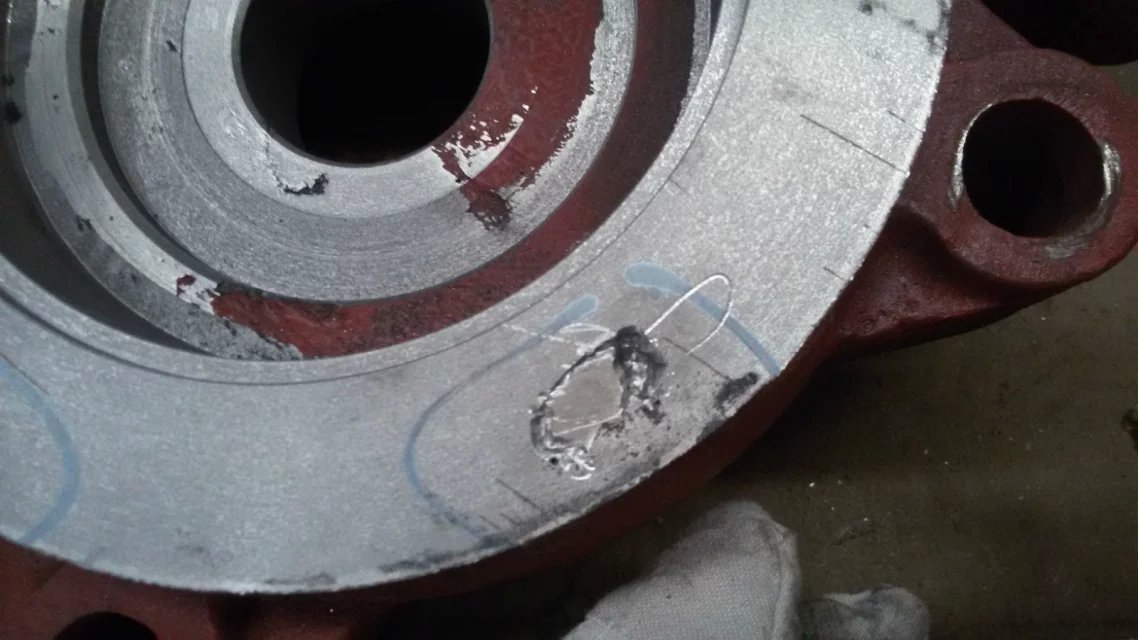 电火花堆焊修复机样件焊补图片(图1)
