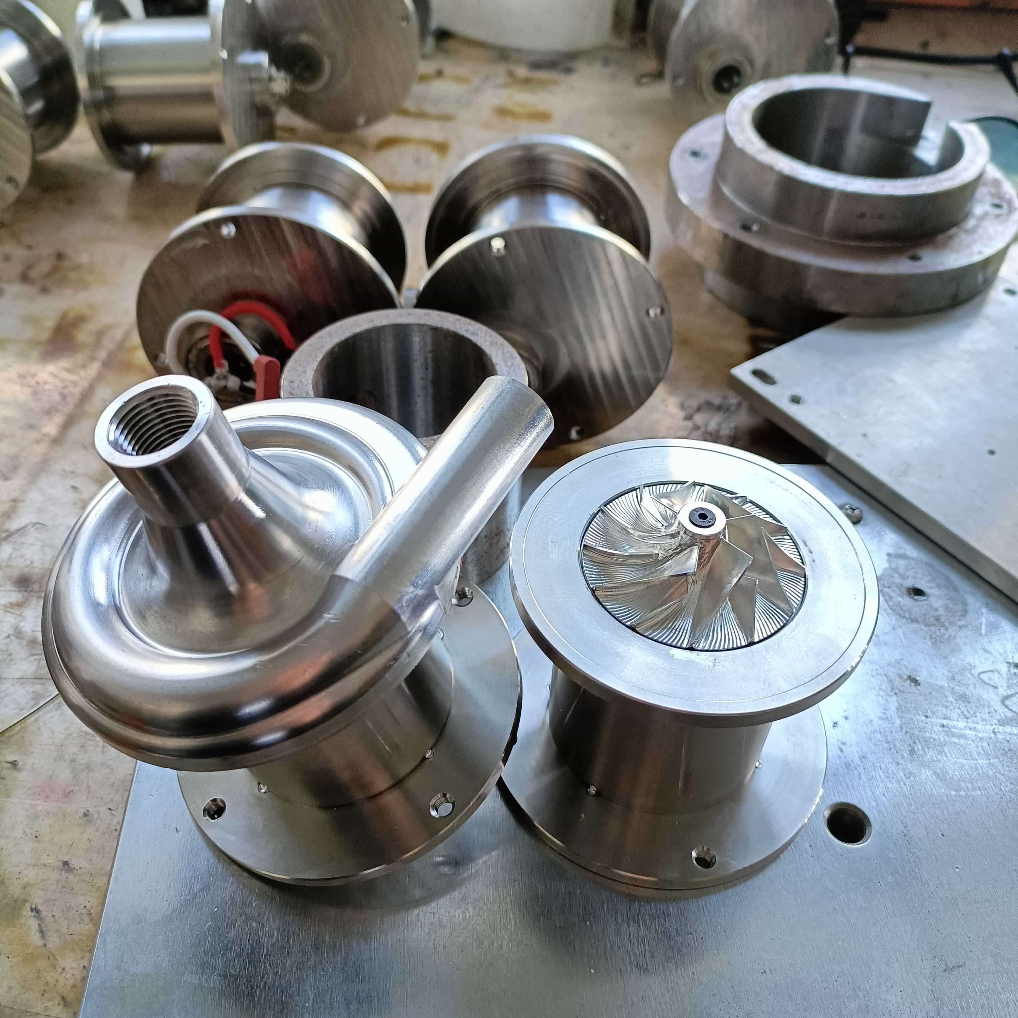 国产十大冷焊机品牌有哪些？锐巨以核心技术稳居行业前列